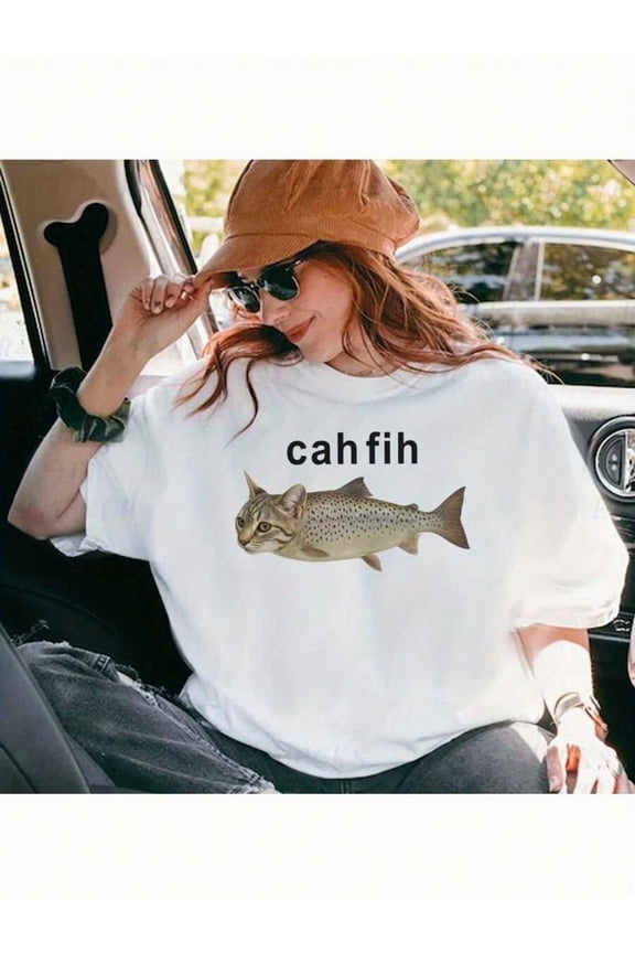 Cah Fih Shirt - Funny Misspelled Fish Meme Graphic Tee With Cat & Fish Design, Medium-Stretch Casual Short Sleeve Round Neck T-Shirt For Men & Women, Machine Washable Humorous Apparel