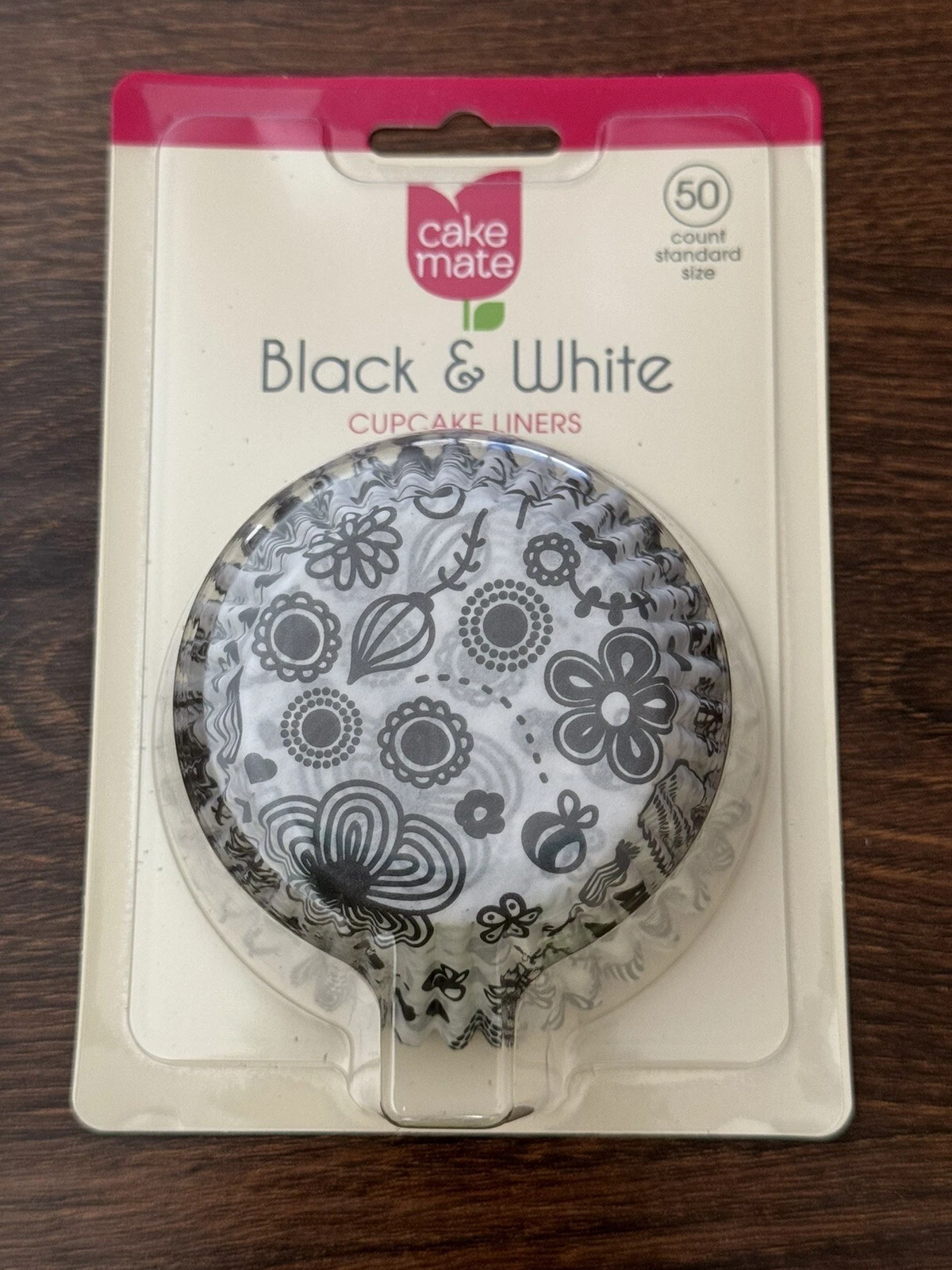 Cake Mate Black & White Flowers Cup Cake Liners Baking Cups 50 Ct Standard (4)