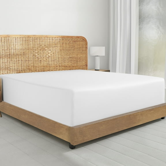 California Design Den 100% Organic Cotton Percale Queen Fitted Sheet Only, Soft, Crisp & Cooling, Deep Pocket, Snug-Fit with Special Elastic, Sidedicators - Bright White