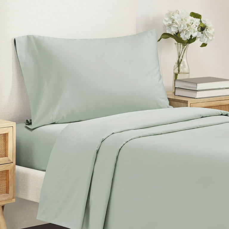 https://i5.walmartimages.com/seo/California-Design-Den-Silver-Sage-Sateen-Sheet-Set-500-Thread-Count-3-Piece-Bedding-Set-100-Pure-Cotton-Twin-XL-Bed-Sheets-Wrinkle-Resistant-Deep-Poc_460aa29b-36d2-433f-9ea7-7d4af3ecb592.a4553e7bfcac0f6e2dea912bebe7222c.jpeg?odnHeight=768&odnWidth=768&odnBg=FFFFFF