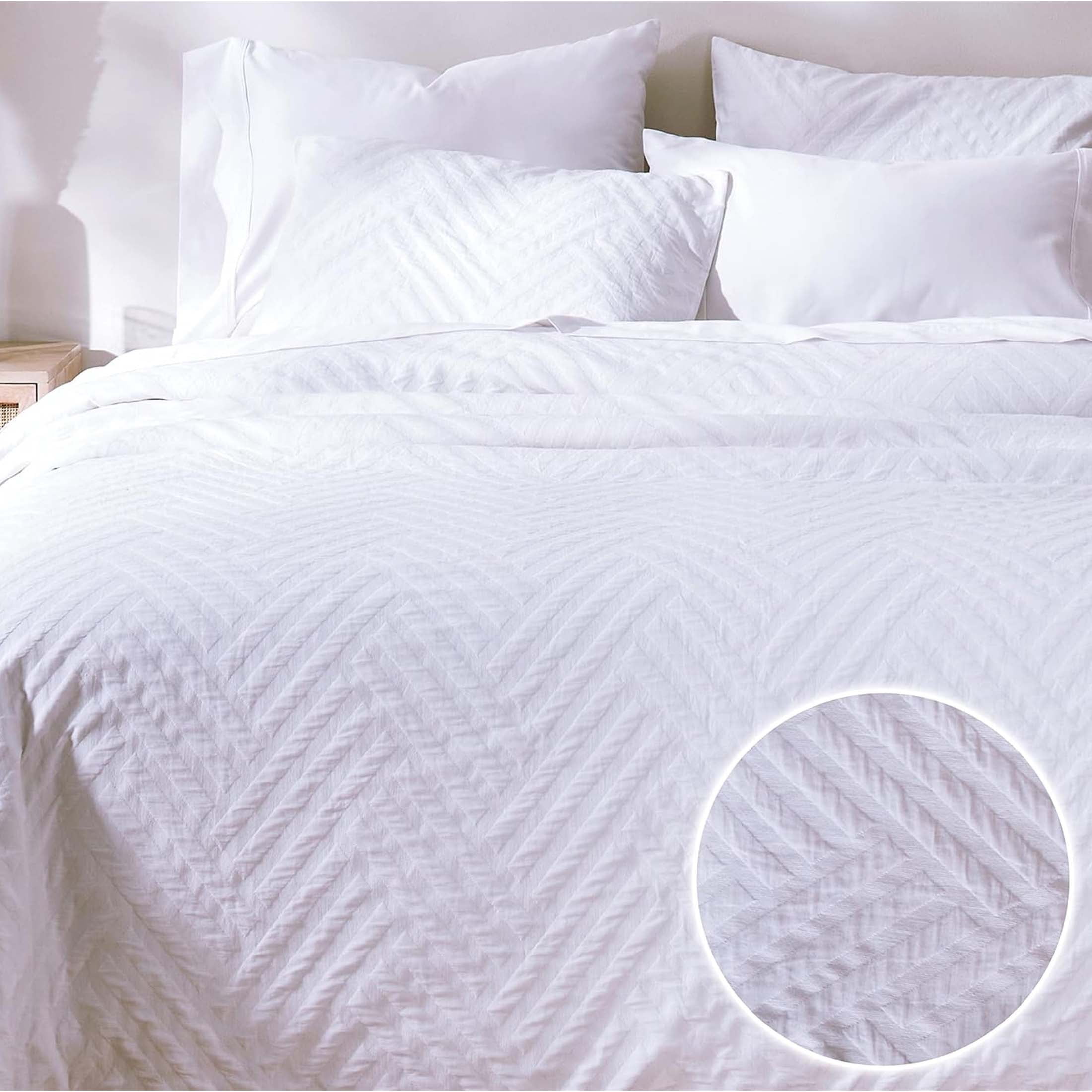 White Cotton King Duvet Cover Set with Ruffled Texture