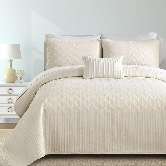 California King Size Beige Quilt Set Lightweight Oversized Bedspread Ultrasonic Wave Pattern Soft Microfiber Summer Coverlet Modern Style 3 Piece with 2 Pillow Shams (112x104 inch)