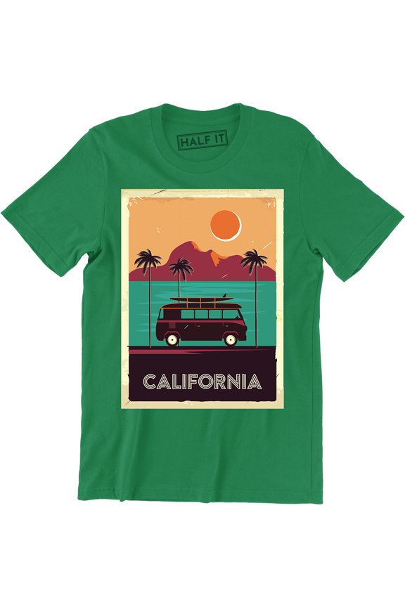 California Vintage Van Beautiful PeaceFul Sunset Family Holiday Vacation T-Shirt