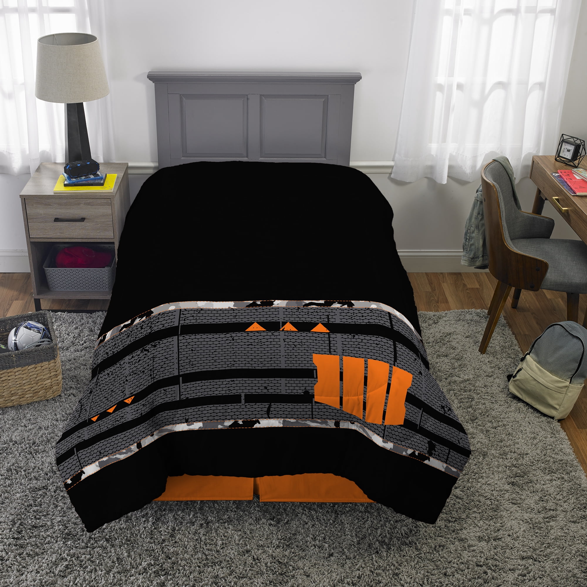 Call of Duty Black Ops 4 Reversible Comforter, Polyester Microfiber, Twin/Full