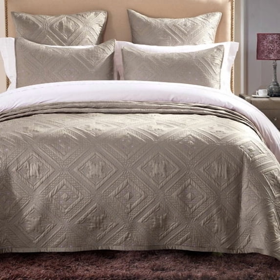Calla Angel Fern Crystal Quilt