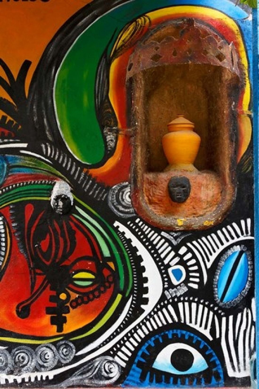Callejon de Hamels famous artwork on building walls Cuba Canvas Art - Adam Jones DanitaDelimont (13 x 19)