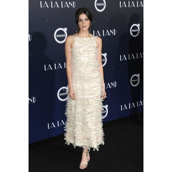 Callie Hernandez At Arrivals For La La Land Premiere Regency Westwood Village Theatre Los Angeles Ca December 6