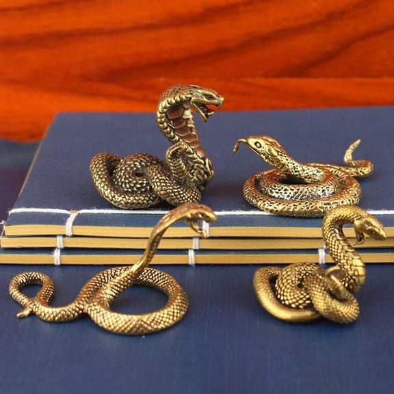Callipe Brass Snake Figurine Retro Snake Statue with Detailed Scales Home Office Tabletop Mini Snake Ornament Gift for Snake Lovers