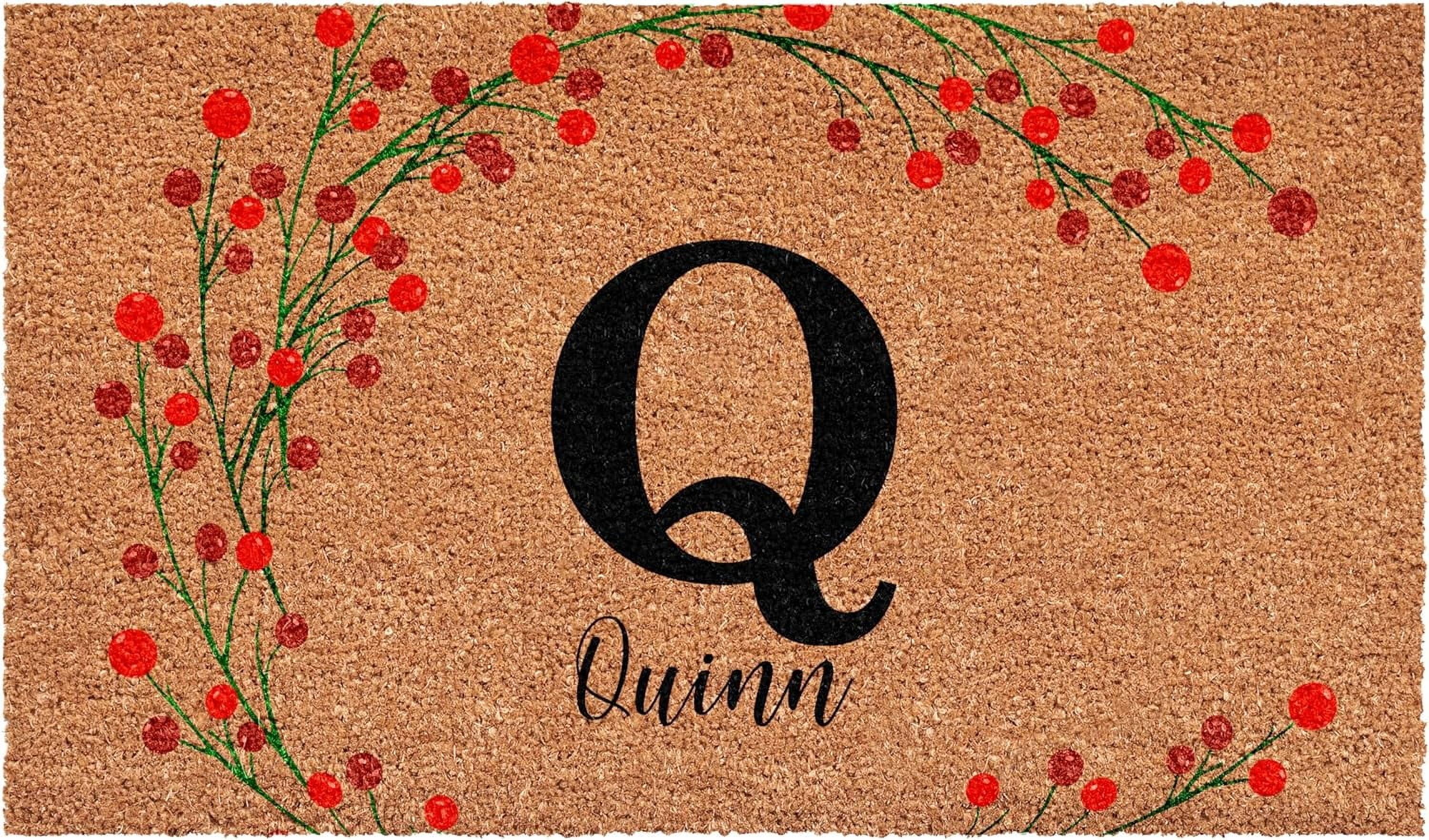 Calloway Mills 114903048Q Personalized Christmas Berries Doormat, 30"x48", Letter Q