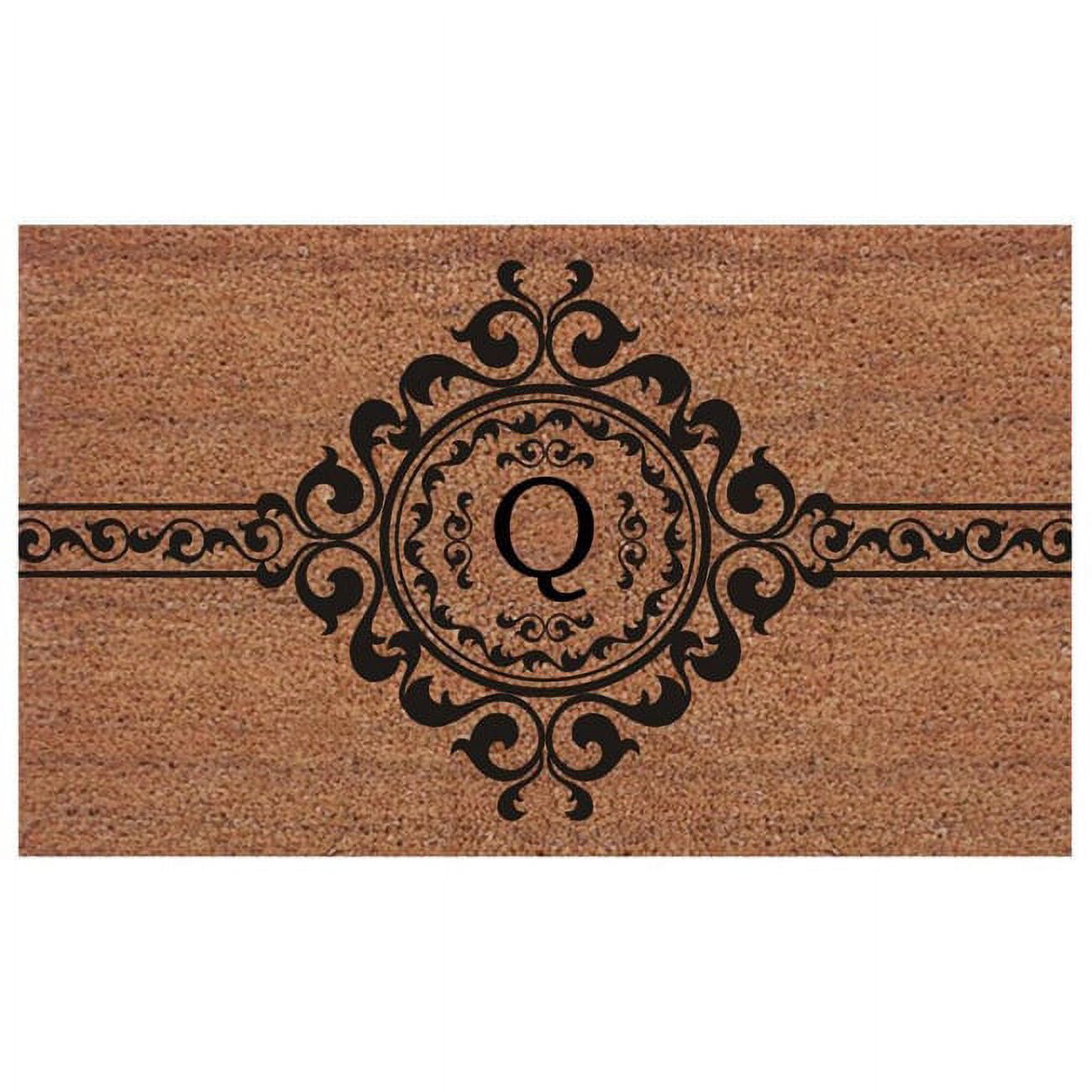 Calloway Mills Garbo Monogram Outdoor Doormat, Extra-thick 2' x 3' (Letter Q)