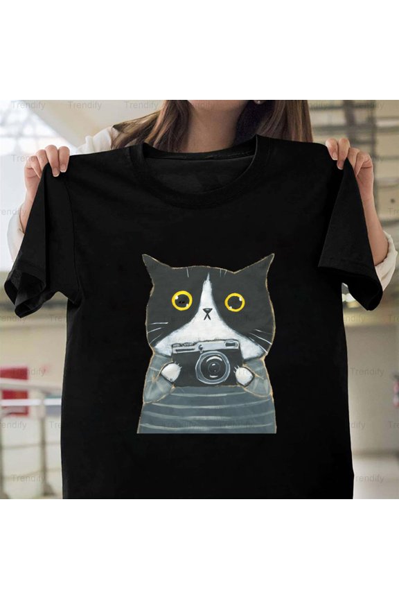 Camera Kitty Funny Cat Photography Pun Humor Graphic Design Unisex T-Shirt, up to size 5XL
