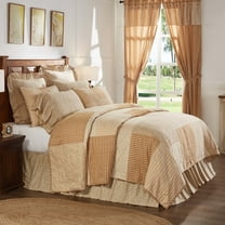 VHC Brands Camilia King Quilt 105Wx95L