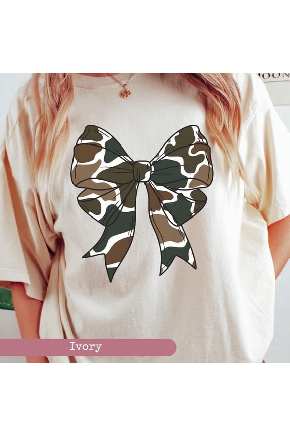 , Camo Bow Coquette Shirt, Camouflage Bow Shirt, Trendy Camo Women Shirt, Aesthetic Bow Tee, Bow Shirt,
