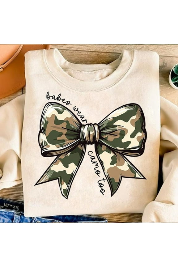 Camo Coquette Bow Sweater, Old School Camo Hunting Girls Shirt Dude Print Sweatshirt