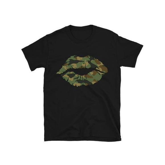 Camouflage Lip Print T-Shirt, Fashionable Street Style Tee, Camouflage Lover Shirt, Outdoor Style, Hip-Hop Shirt, Perfect For Holiday Parties Or Gift Giving