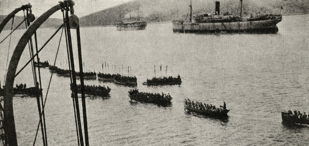 The Campaign In Gallipoli A Landing Force Leaving The Transports For The Shore From The Great World War A History Volume Iii Published 1916 Canvas Art - Ken Welsh Design Pics (21 x 10)
