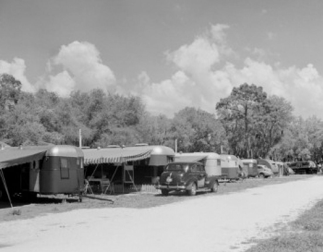 Camping with caravans Canvas Art - (24 x 36)