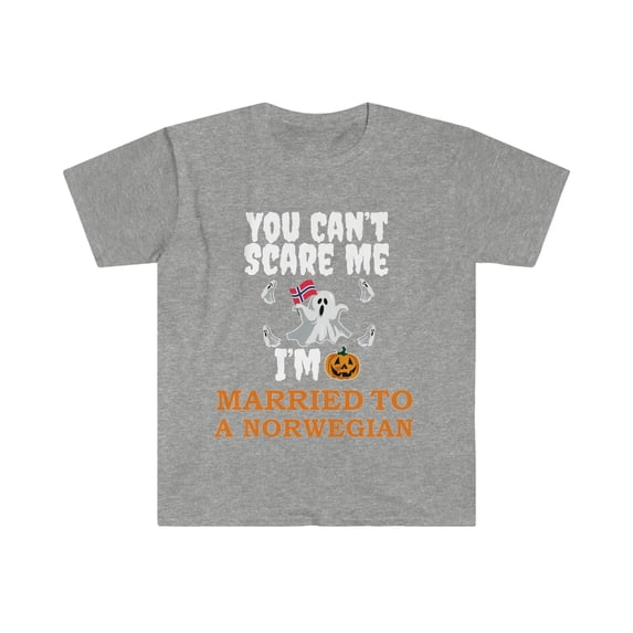 Can't scare me Married to a Norwegian Unisex T-shirt S-3XL Halloween Norway