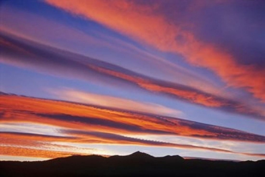 Canada Alberta Burmis sunset over the Canadian Rocky Mountains Canvas Art - Jaynes Gallery  DanitaDelimont (36 x 24)
