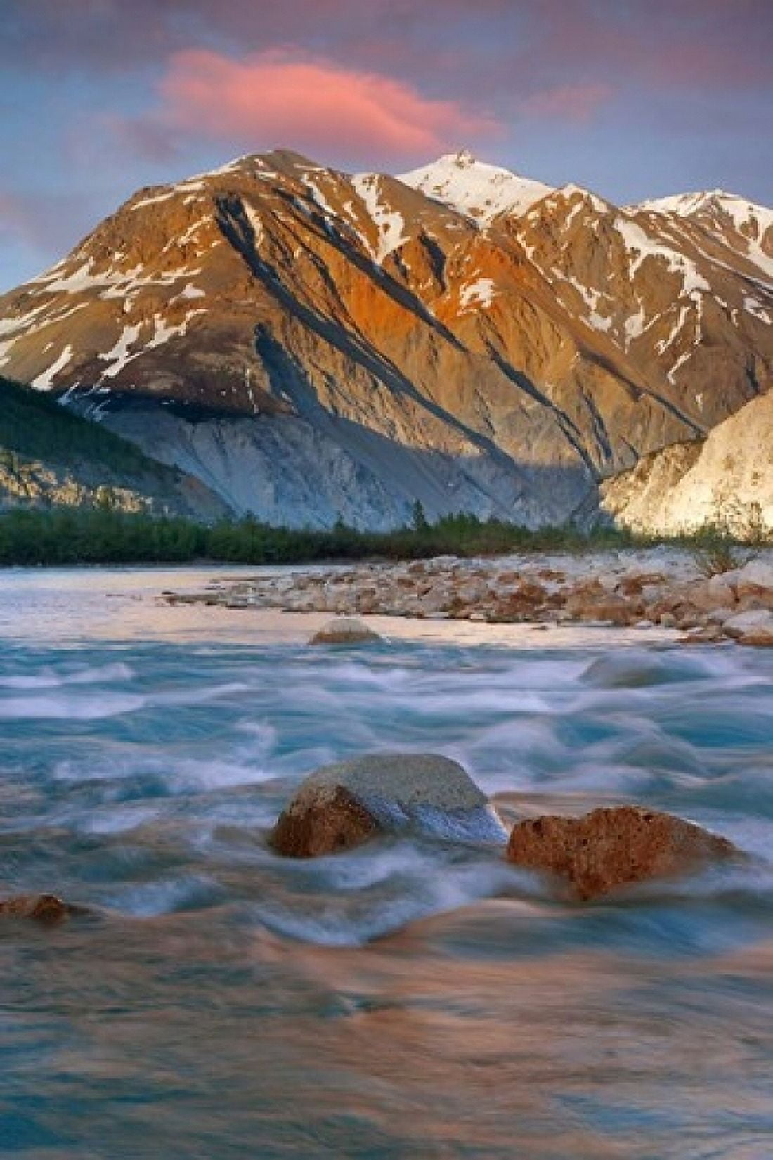 Canada British Columbia Alsek River Valley (vertical) Canvas Art - Jaynes Gallery DanitaDelimont (24 x 36)