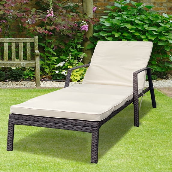 Canddidliike Outdoor Lounge Chair with Cushions, Patio Rattan Wicker Chaise - Brown