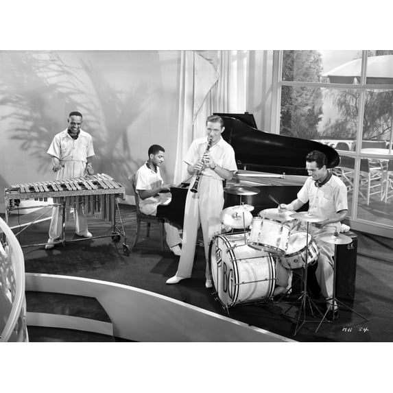 Candid of Benny Goodman with band Photo Print (8 x 10)