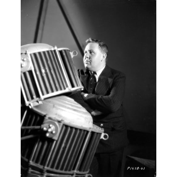 Candid of Charles Laughton Photo Print (24 x 30)