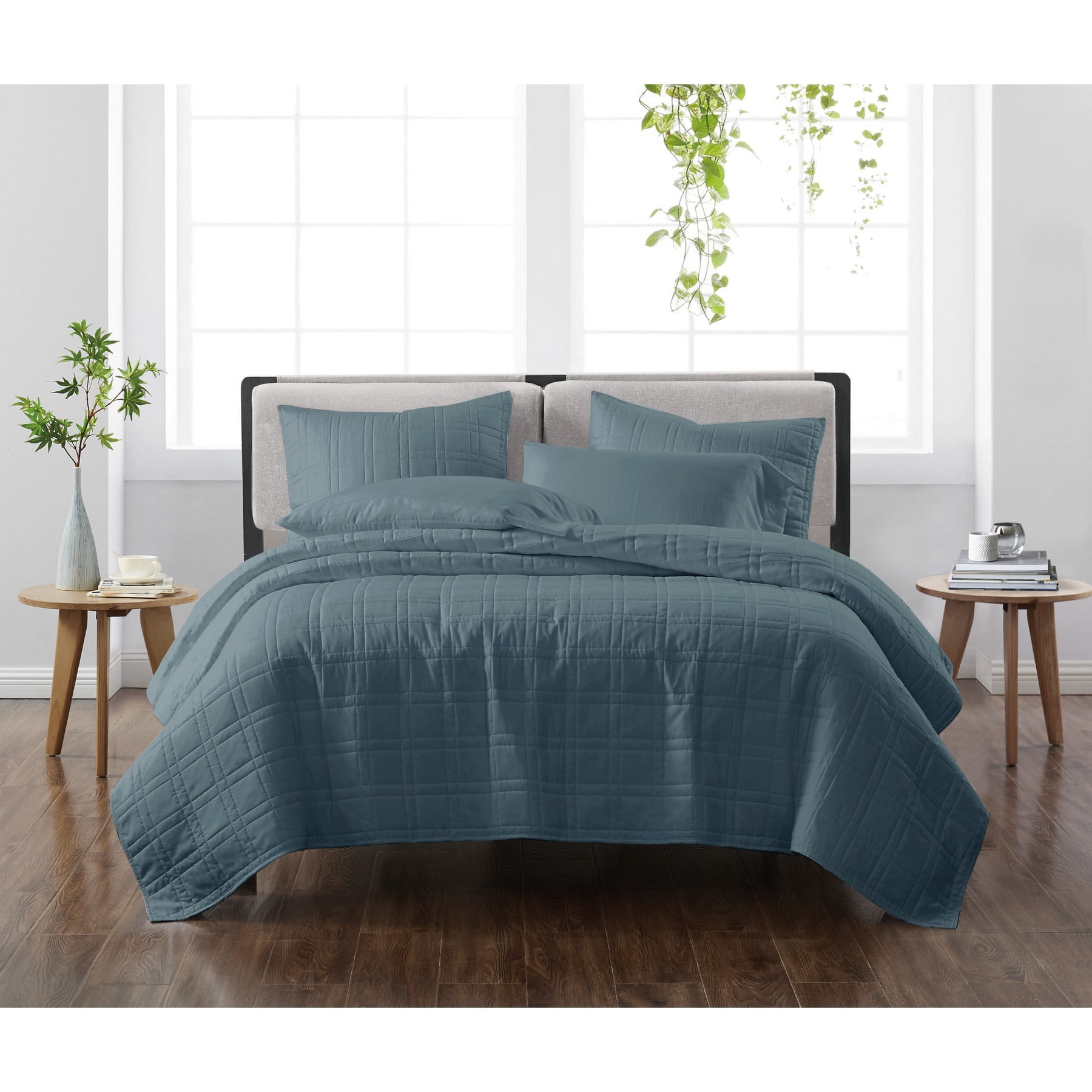 Cannon Solid Dark Blue King 3 Piece Quilt Set