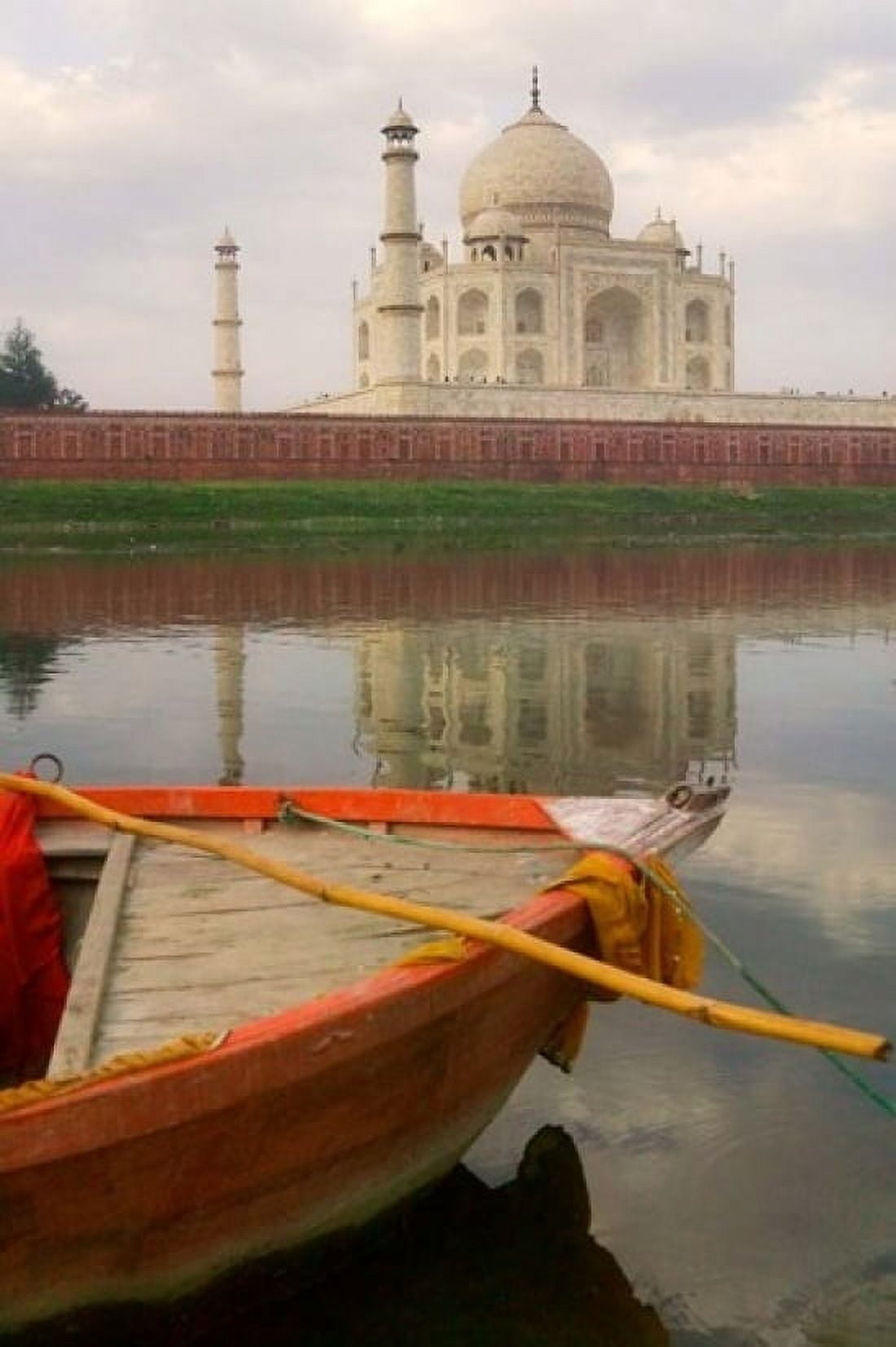 Canoe in Water with Taj Mahal Agra India Canvas Art - Keren Su DanitaDelimont (24 x 36)