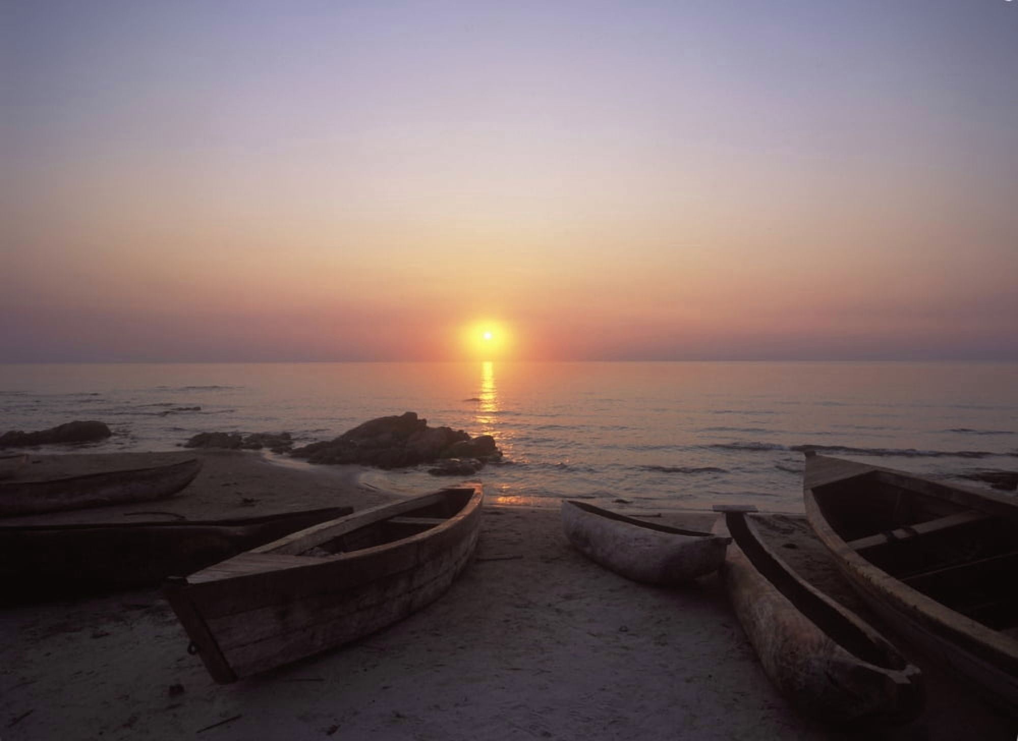 Canoes And Fishing Boats On Beach By Lake Malawi Sunset Canvas Art - Ian Cumming Design Pics (36 x 26)