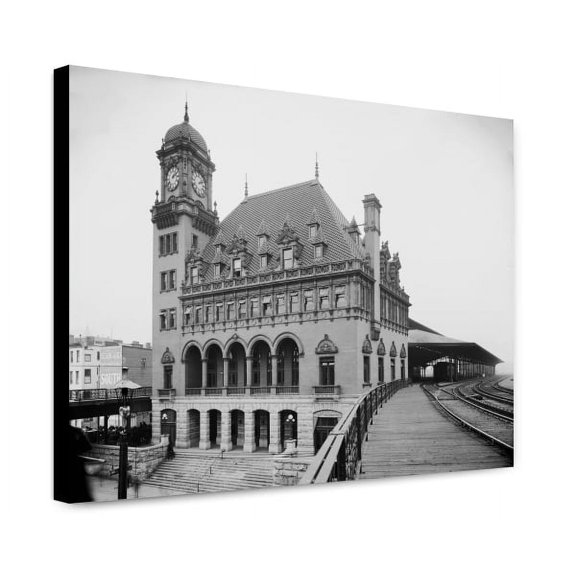Canvas Print: C. And O. Ry. Station, Richmond, Va., circa 1900