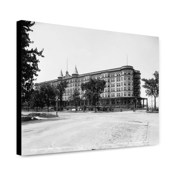 Canvas Print: Chicago Beach Hotel, Chicago, 1900