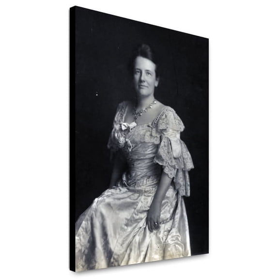 Canvas Print: Edith Kermit Carow Roosevelt, Three-Quarter-Length Portrait, Facing