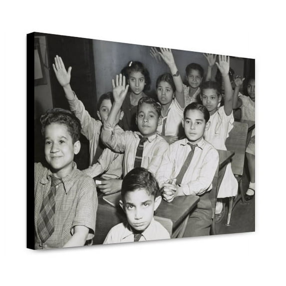 Canvas Print: Group Of Puerto Rican Children In C Class, 1947