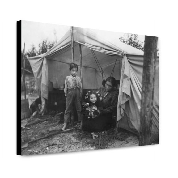 Canvas Print: Indian Children And Mother At Entrance Of Tent, circa 1900