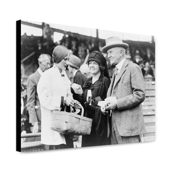 Canvas Print: Margaret Speaks, Daughter Of Rep. John C. Speaks Of Ohio, Snapped