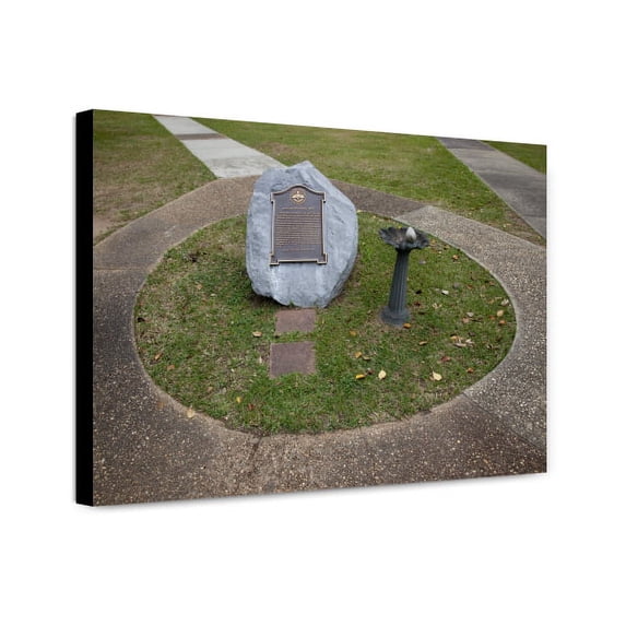 Canvas Print: Memorial To Atticus Finch Of To Kill A Mockingbird At The 1903 Old