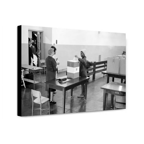 Canvas Print: Negro Voting In Cardoza i.e., Cardozo High School In Washington