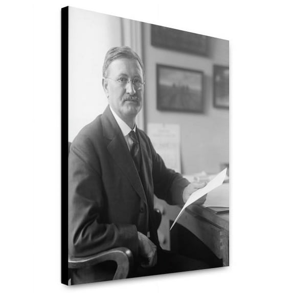 Canvas Print: No Caption, circa 1911