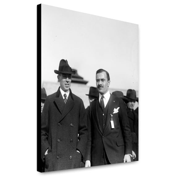 Canvas Print: R.G. Cholmely-Jones & Franklin D'olier, circa 1918
