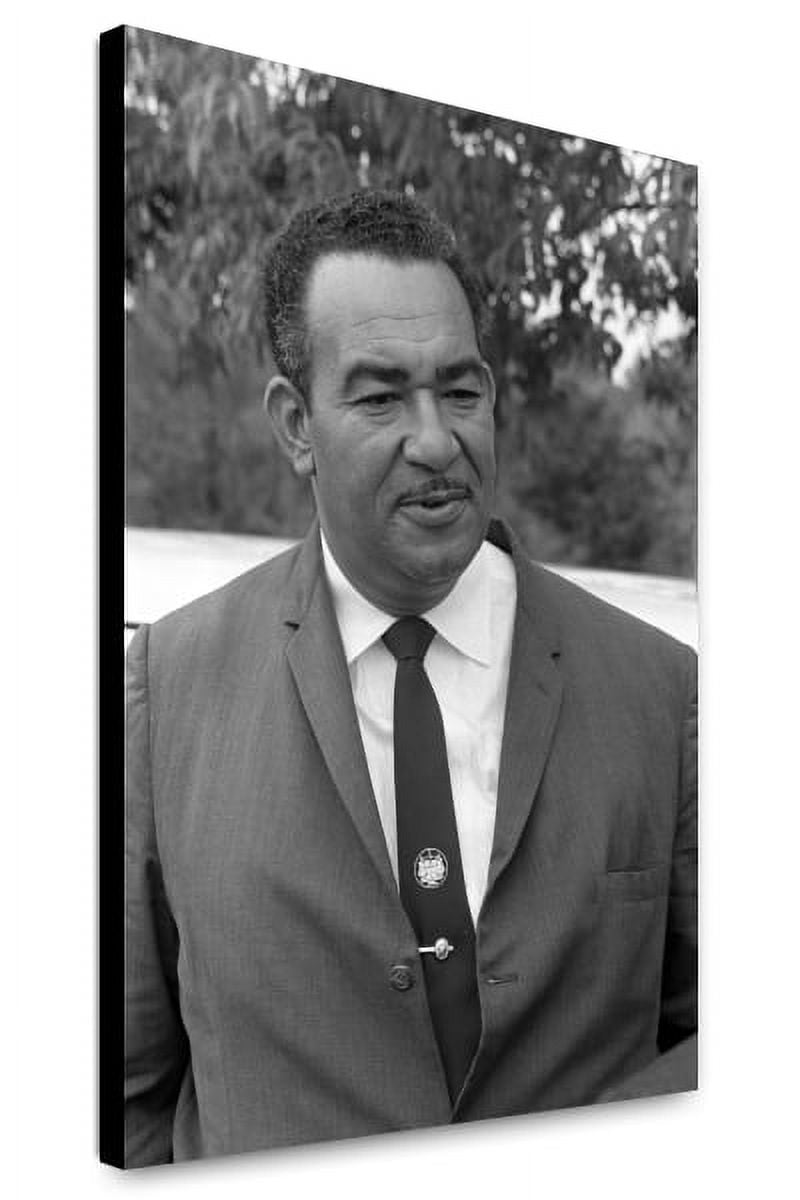 Canvas Print: Rev. L. Francis Griffin, Head Of A Local Naacp Chapter In -  Walmart Business Supplies, image size:800x1200