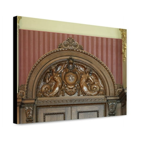 Canvas Print: Senate Members Room. Carved Oak Tympanum Above The Doorway By
