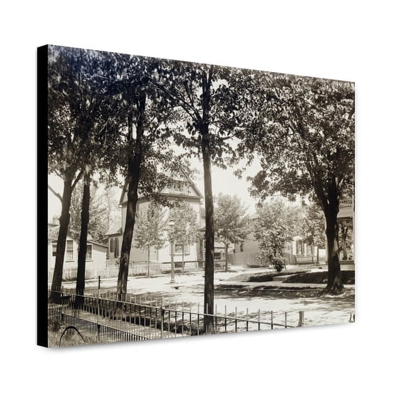 Canvas Print: The Wright Home, 7 Hawthorn Street, Dayton, Ohio, circa 1901