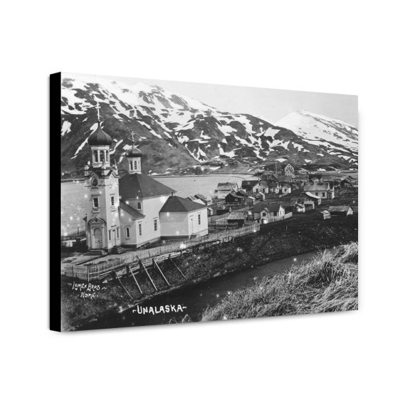 Canvas Print: Town And Mountain Scene, circa 1900