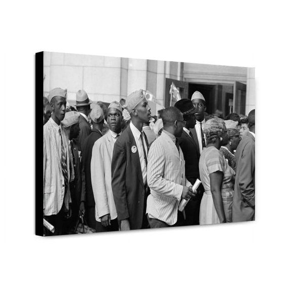 Canvas Print: Young Men In NCAAP Caps In Front Of Union Station, During The March