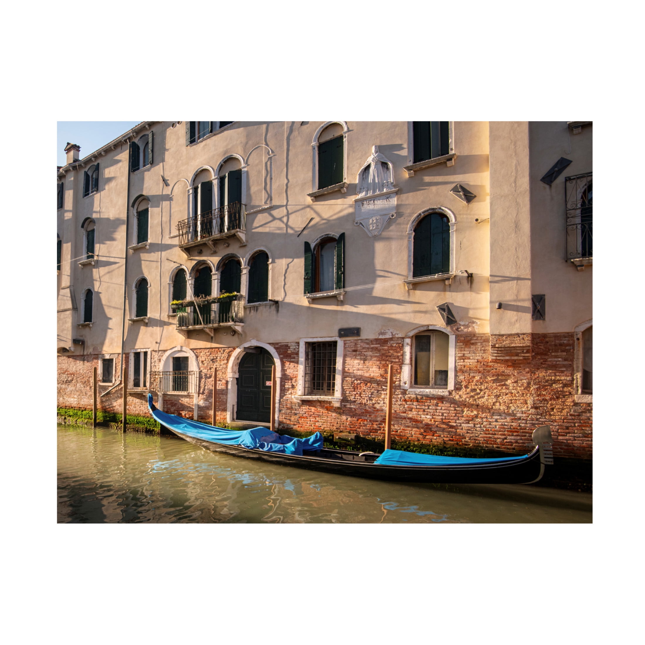 Canvas Wall Art - Danny Head 'Good Morning Venice' Wall Art for Living Room, Bedroom, or Office Décor by Trademark Fine Art - 19 x 14 Inches