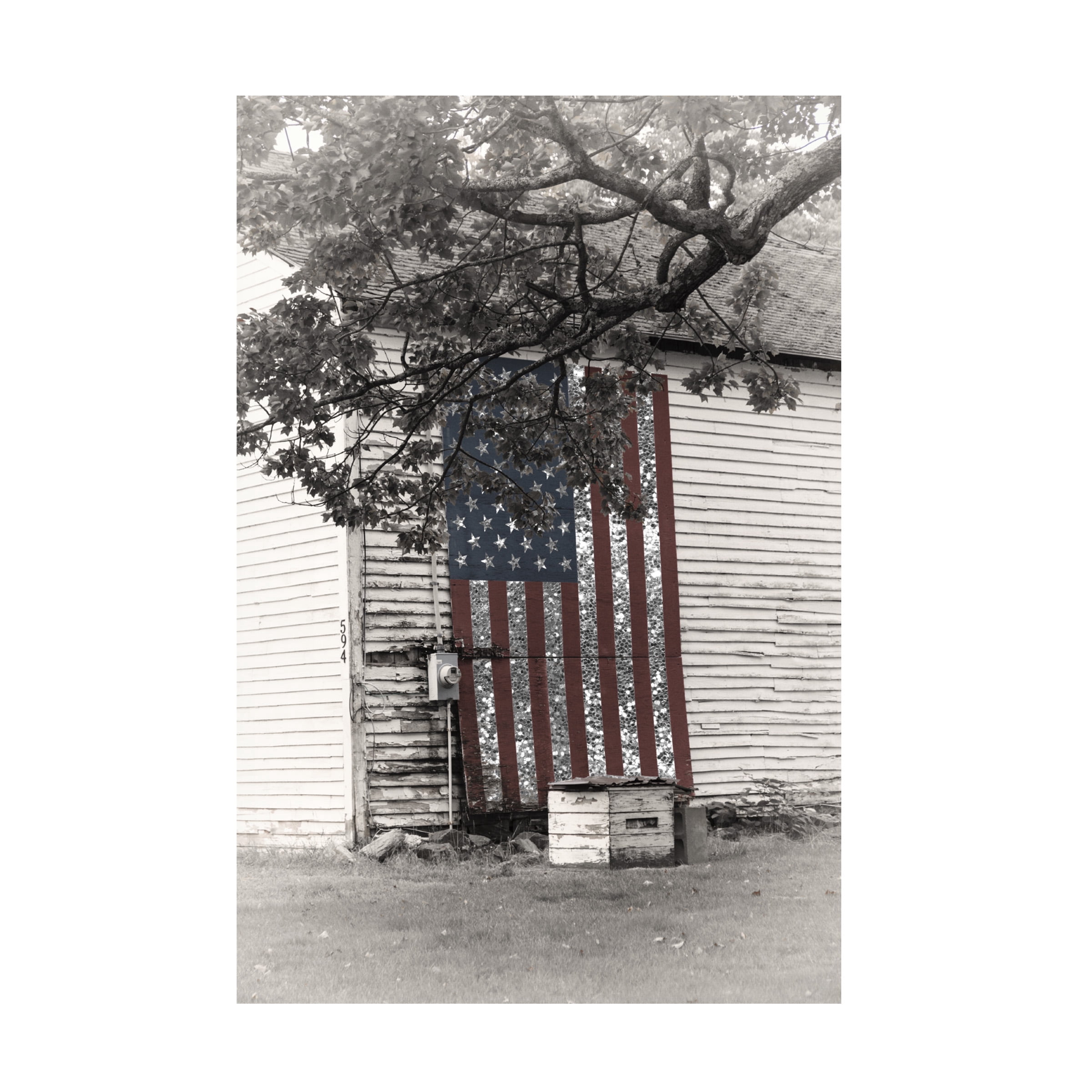 Canvas Wall Art - Decent Exposures 'Barn Flag II' Wall Art for Living Room, Bedroom, or Office DÃ©cor by Trademark Fine Art - 30 x 47 Inches