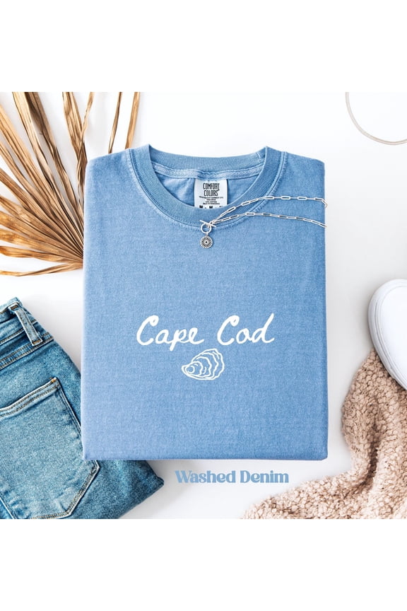 Cape Cod Massachusetts Shirt, Cape Cod Oyster Tee, Cape Cod Gift Souvenir, Women's Beach TShirt, Preppy Vacation Shirt, Unisex T-Shirt