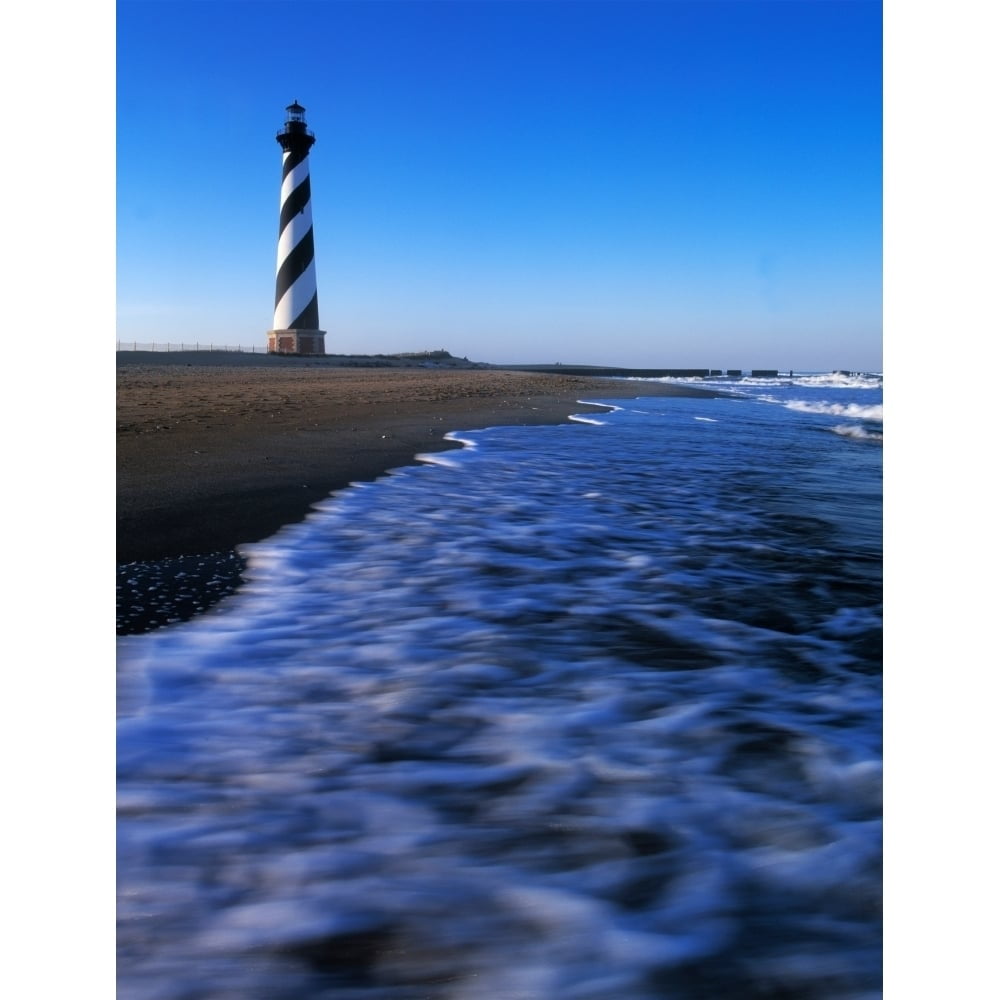 Cape Hatteras Lighthouse on the coast Hatteras Island Outer Banks ...