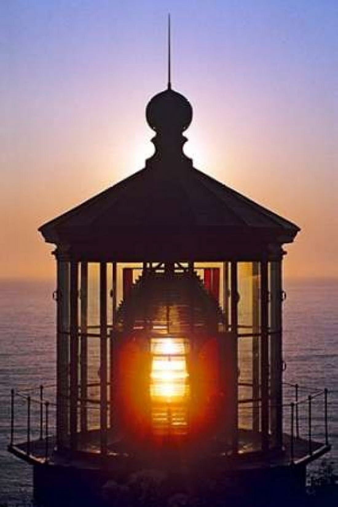 Cape Meares Lighthouse Canvas Art - Douglas Taylor (24 x 36)